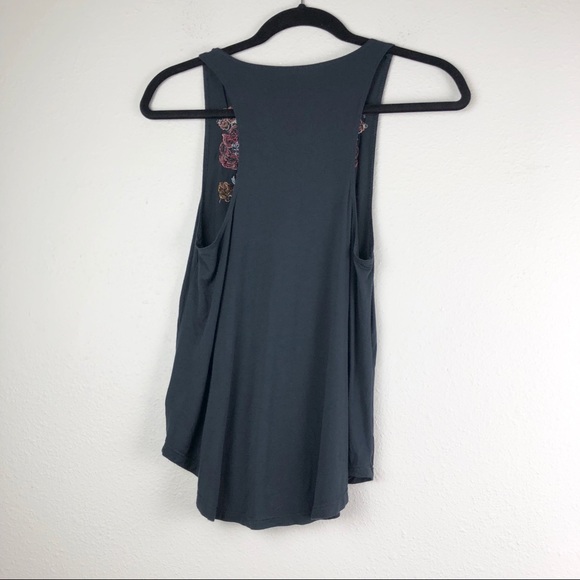 🔹sold🔹AEO Soft & Sexy Embroidered Tank Top - Picture 2 of 4